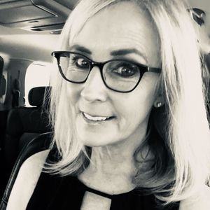 Meet your Posher, Debby